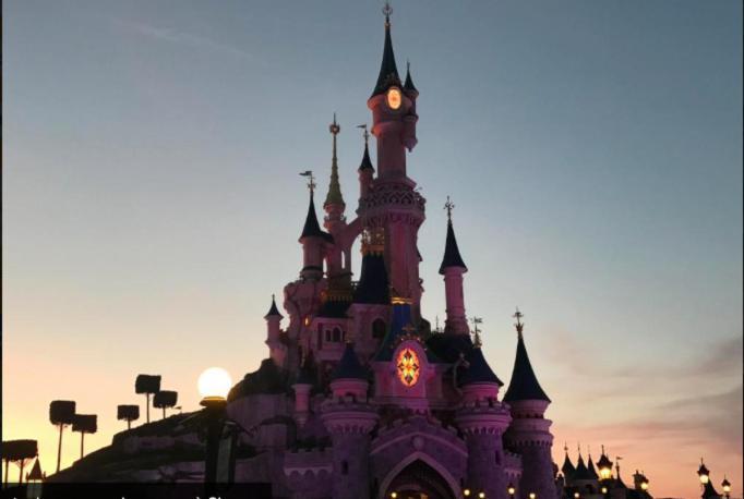 שסי Disney Apart,3 Mn From Disney, 4Bedrooms, Double Free, Secured Parking,105 M2 מראה חיצוני תמונה